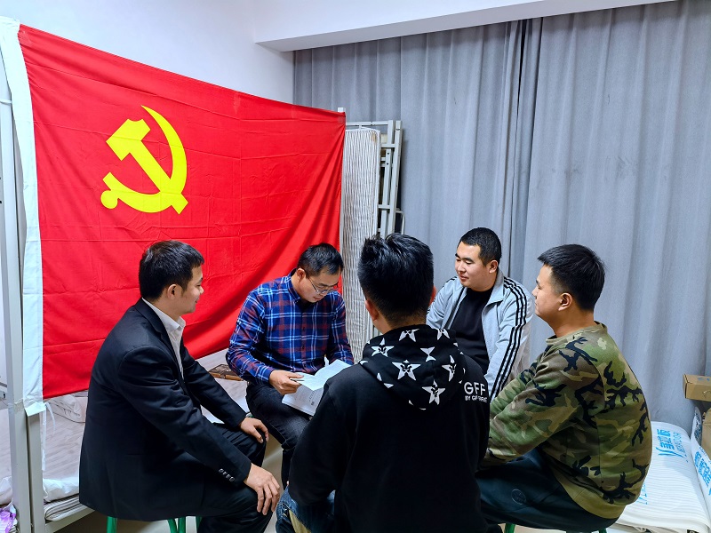 一線銷(xiāo)售的“尖兵”——裴曉健